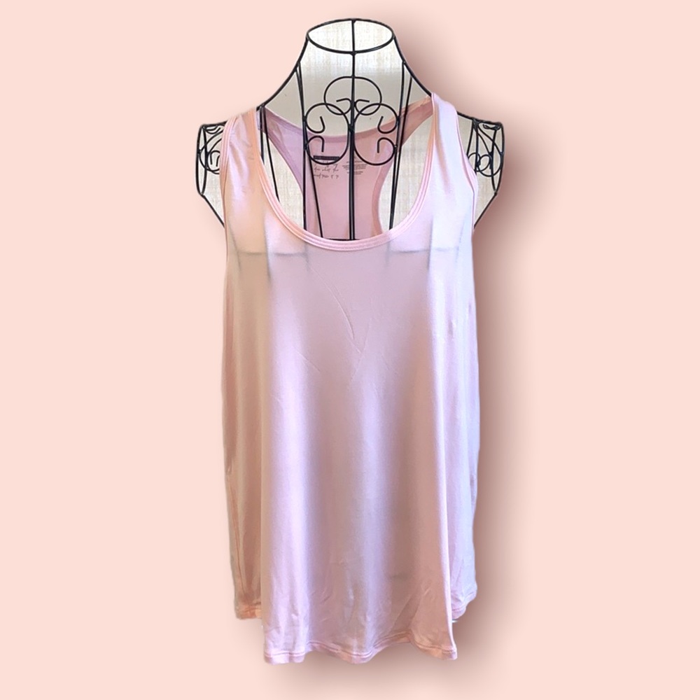 **New with Tags** Vie Active “Ultra Flow” racer back tank size L